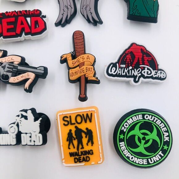 20pc The Walking Dead Shoe Charms - Zombie TWD Charm Set - Picture 4 of 5